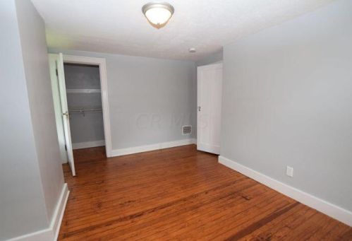 252 Circle Dr, Springfield OH  45503-3300 exterior