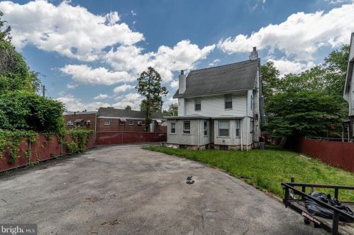 6608 13 St, Philadelphia PA  19147-0036 exterior