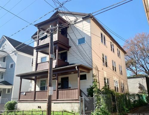 127 Pearl St, Waterbury, CT 06704-3348