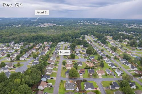 5892 Grn Mdw Way, Rex GA 30273-1163 exterior