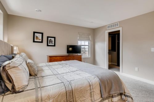 7631 Winnipeg St, Denver CO  80016 exterior