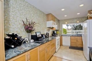 1856 Palisades Dr, Carlsbad, CA 92008-3757