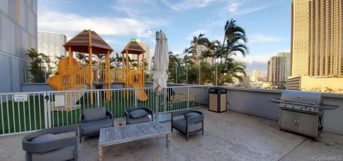 988 Halekauwila St, Honolulu HI  96814 exterior