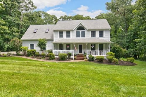 24 Thomassian Dr, East Hampton, CT 06447-1398