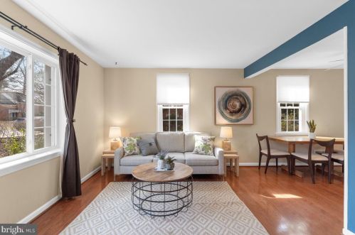 1023 Carson St, Silver Spring MD 20901-1814 exterior