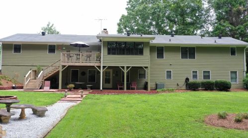 4153 Highway 155, Stockbridge GA  30281-4011 exterior