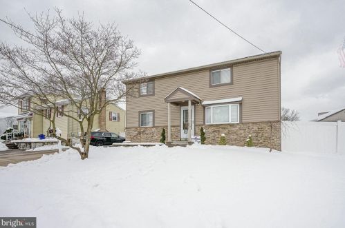 653 Dettmar Ter, Runnemede, NJ 08078-1219