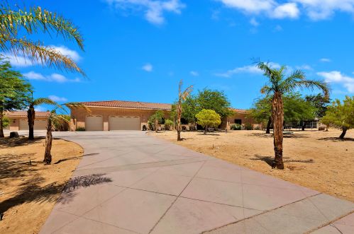 72250 20th Ave, Desert Hot Springs, CA 92241-8502