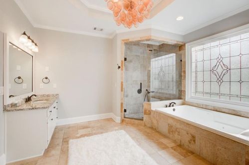 4450 Crestwicke Pointe, Atlanta GA  30319-1081 exterior