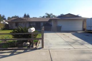 3245 Pryor Ave, Visalia, CA 93277-6016