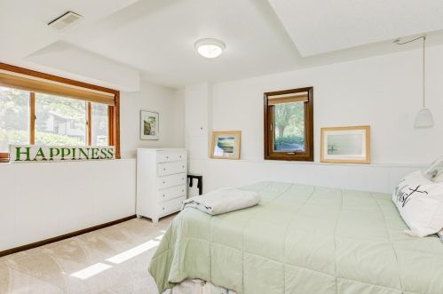 4660 Chandler Rd, Saint Paul MN  55126-6025 exterior