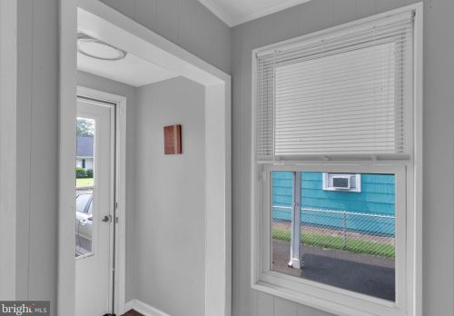 268 Clamer Rd, Trenton NJ 08628-3202 exterior