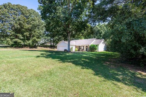 103 Woodstream Trl, Lagrange, GA 30240-7560