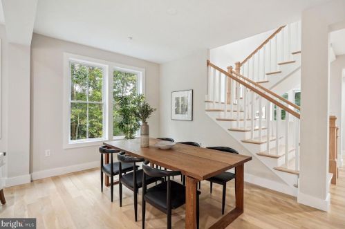 10601 Greenacres Dr, Silver Spring MD 20903-1214 exterior