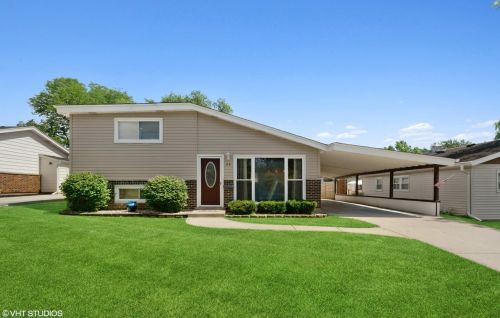 29 Grant Dr, Addison, IL 60101-3529