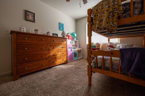 272 Main St, Kayenta UT 84738-6240 exterior