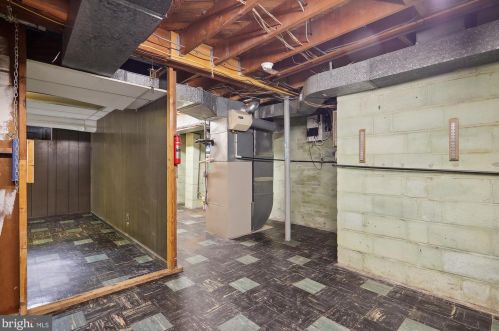 2205 Richland Pl, Silver Spring MD 20910-2331 exterior