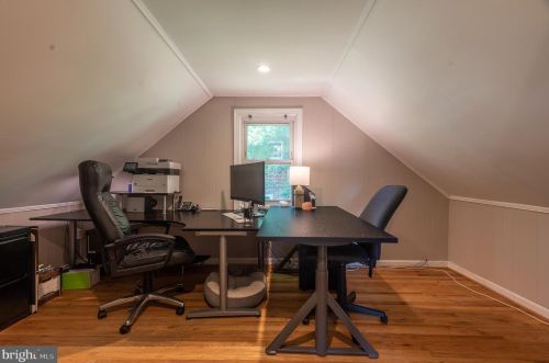 9907 Markham St, Silver Spring MD 20901-2233 exterior