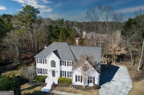 3126 Crestmont Way, Kennesaw, GA 30152-4676