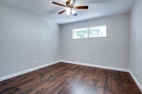 5216 Morley Ave, Fort Worth TX  76133-2151 exterior