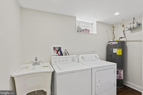 7612 Hammond Ave, Silver Spring MD 20912-7421 exterior