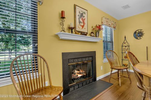 17 Rawson Cir, Tinton Falls NJ 07712-2579 exterior