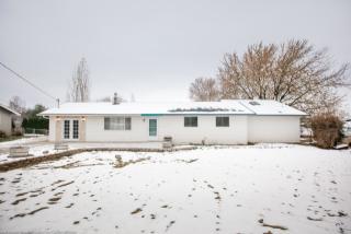 7304 Alpine Way, Yakima WA  98908-4119 exterior
