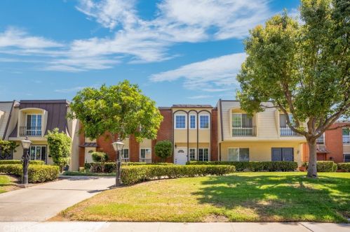 730 Fairhaven St, Anaheim, CA 92801-4002