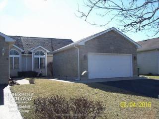4320 River Glen Dr, Joliet, IL 60431-8945