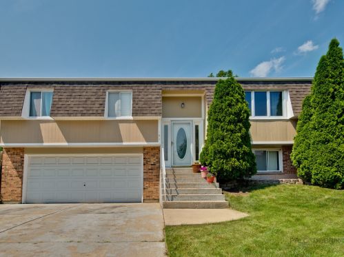 162 Placid Ave, Glendale Heights, IL 60139-2049