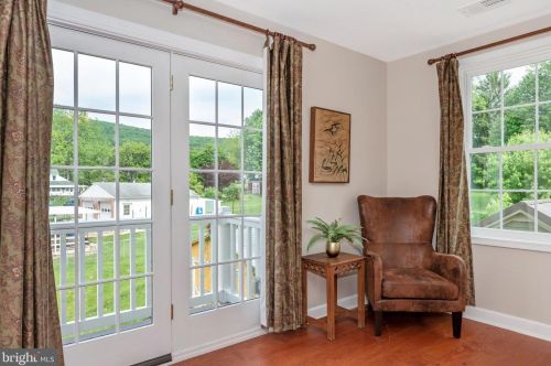 109 Main St, Graceham MD  21788-2042 exterior