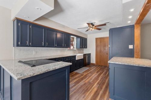 111 Butlers Ct, Conroe TX  77385-7906 exterior