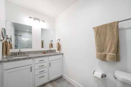 4734 Bannock St, Englewood CO 80110-6533 exterior