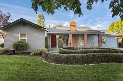 2627 Harney Ln, Lodi, CA 95242-9570