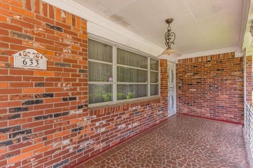 633 Handley Ave, Atlanta GA  30310-2210 exterior