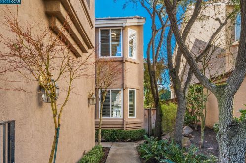 1283 Canyon Side Ave, San Ramon CA  94582-4560 exterior