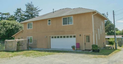 2424 Penn Ave, Mckinleyville, CA 95519-3356