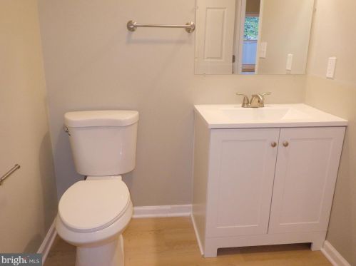 725 44 St, Philadelphia PA 19104-2910 exterior