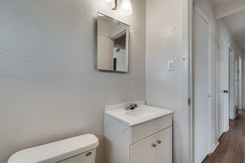 234 Cherry Pt Dr, Dallas TX  75232-3629 exterior