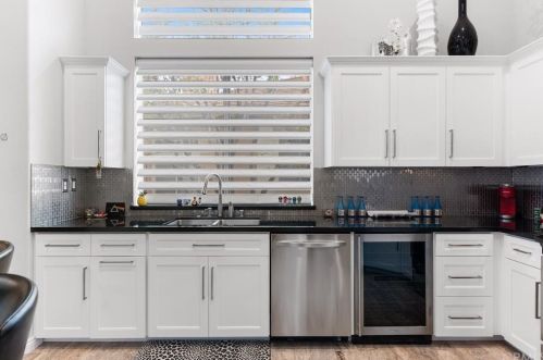 2712 Dietrich Dr, Tustin, CA 92782-1352