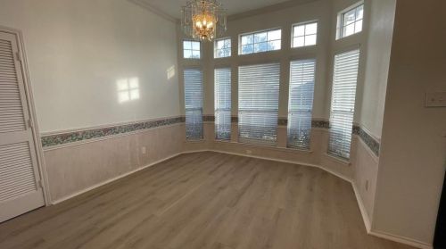 1615 Palisades Dr, Carrollton TX  75007-5044 exterior