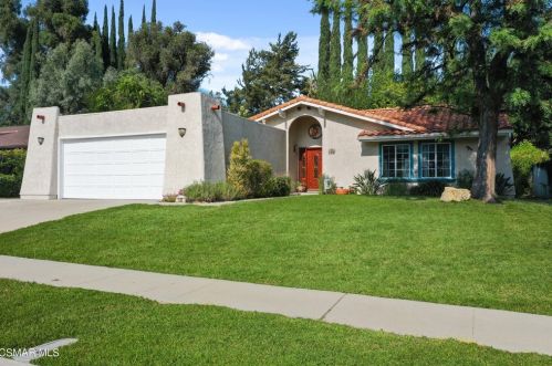 132 Sabra Ave, Calabasas, CA 91377-1129