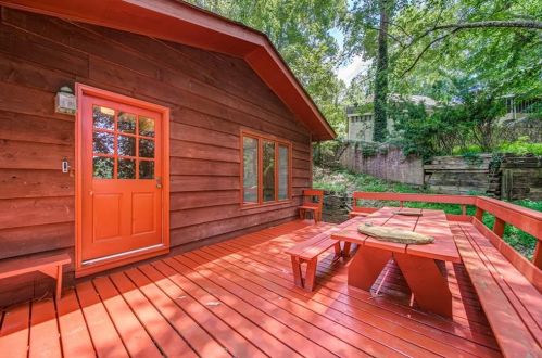 5055 Shore Dr, Conyers GA  30094-4711 exterior