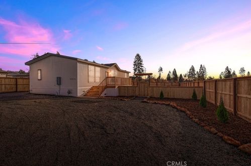 5826 Black Olive Dr, Paradise CA 95969-4900 exterior