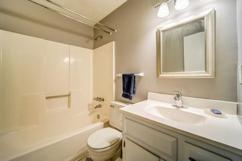 3987 Woodland Cir, Conyers GA  30013-3056 exterior