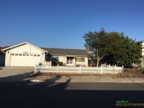 13029 Acton Ave, Poway, CA 92064-5901