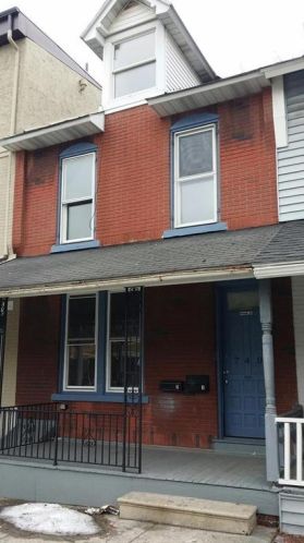 740 8th St, Allentown, PA 18102-2364