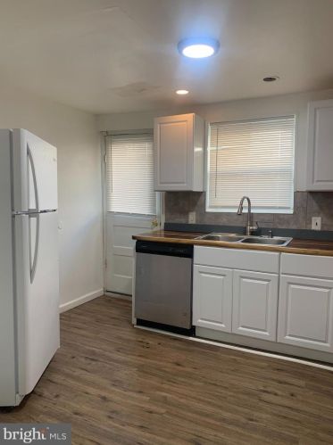 1928 Camac St, Philadelphia PA  19148-2205 exterior