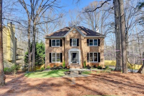 1287 Rivermist Dr, Lilburn, GA 30047-7513