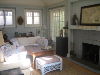 1035 Madison St, Denver, CO 80209-4937